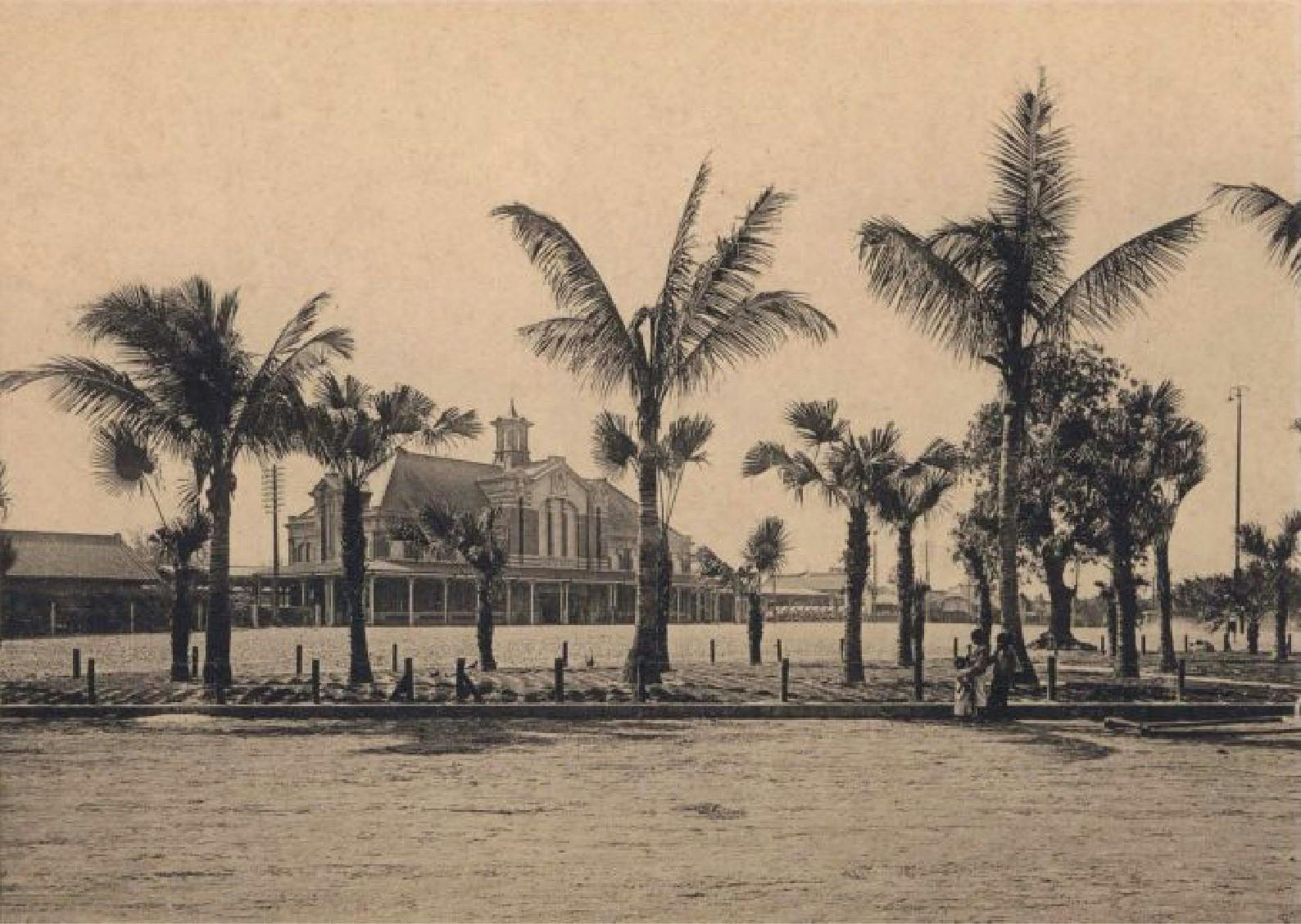 Taichung Station Then and Now: Will Darkness Give Way to Light?